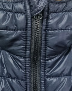 24109 куртка темно-синяя деталь
